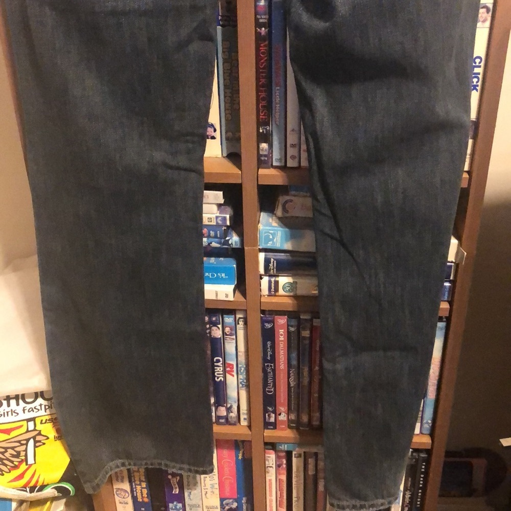 Kenneth Cole Distressed Jeans Medium Wash Jean - Picture 7 of 13